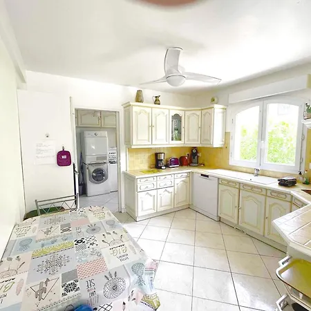 Elegant Family House 度假居 Sorède